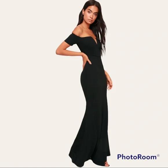 Lulus | Dresses | Lulus Lynne Black Offtheshoulder Maxi Dress In Black Size  Medium | Poshmark